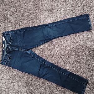 Levi's mid rise skinny jeans